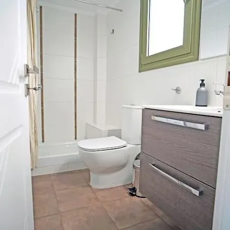 Alevras C Holiday home *
